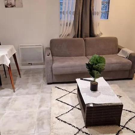 Appartement En Residence Gagny Extérieur photo